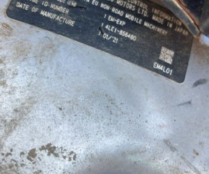 Isuzu_engine_6.jpg